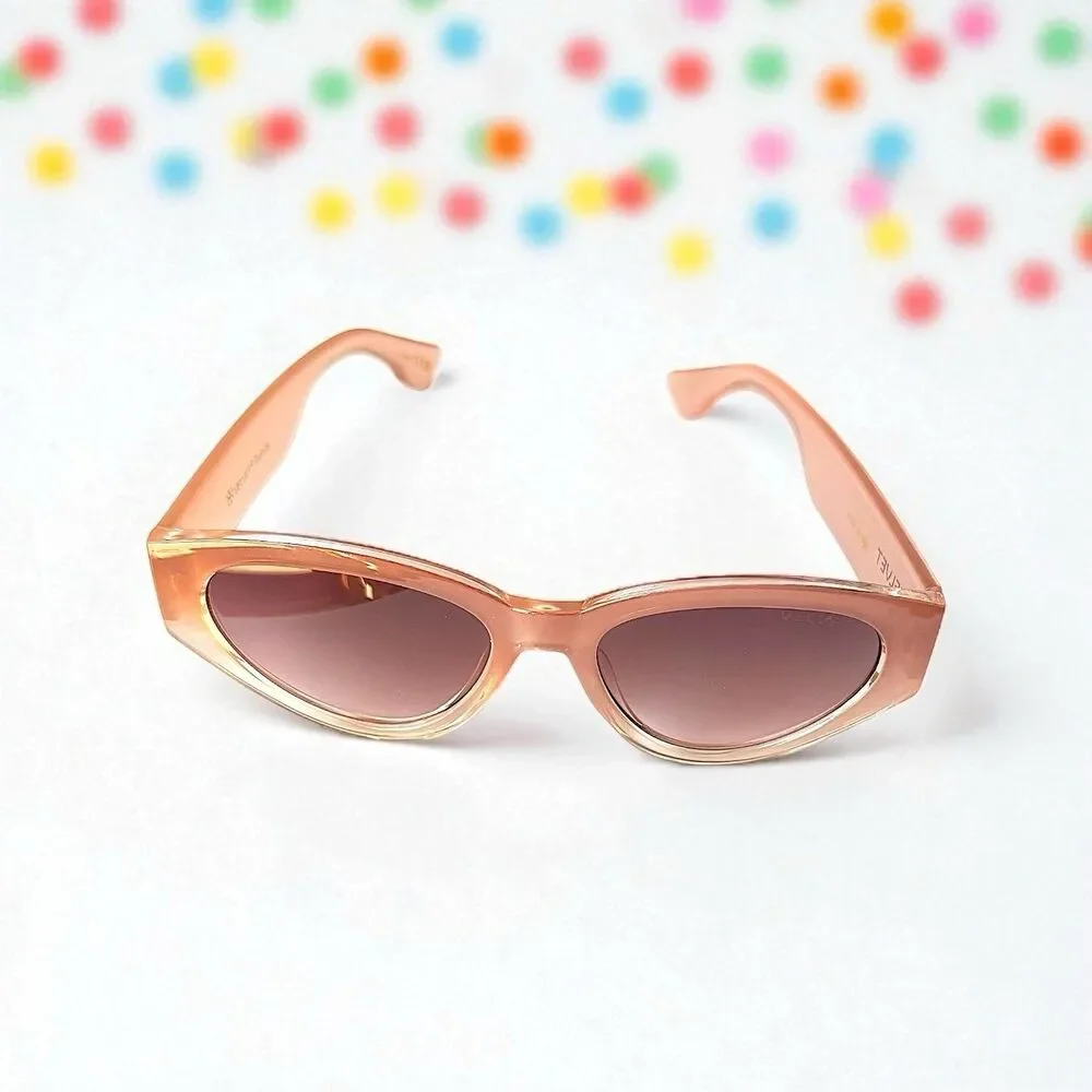 VELVET EYEWEAR The Rosa Cat Eye Sunglasses in blush w/microfiber pouch